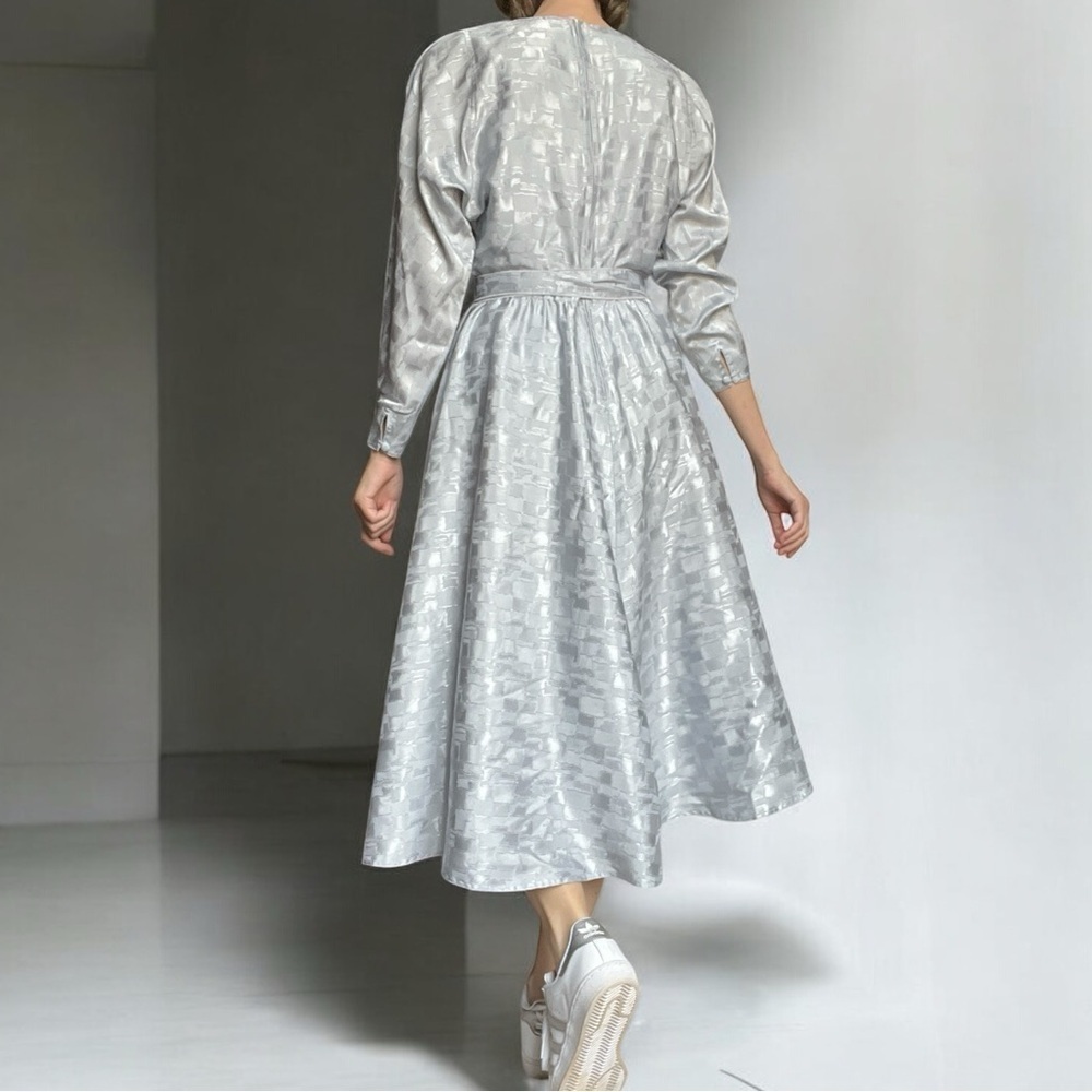 Vintage 80s Leslie Fay Jacquard Metallic Midi Dress Small - Picture 3 of 16